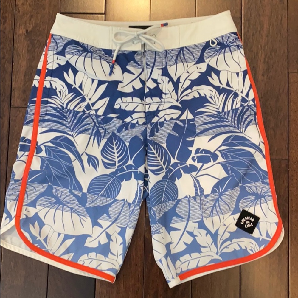 American Eagle Outfitters Blue and White Leaf Print Board Shorts